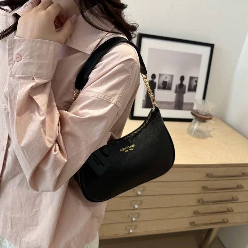 Crossbody Bag for Women Adjustable Strap Crescent Shoulder Bag PU Leather Zipper Closure Casual Handbag for Work Travel