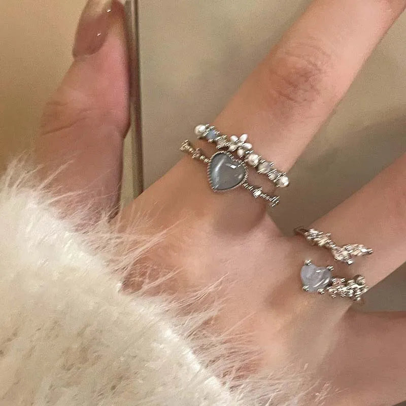 Fashion Blue Opal Heart Rings for Women Kpop Punk Gothic Open Flower Rhinestone Finger Rings Wedding Party Trendy  Jewelry