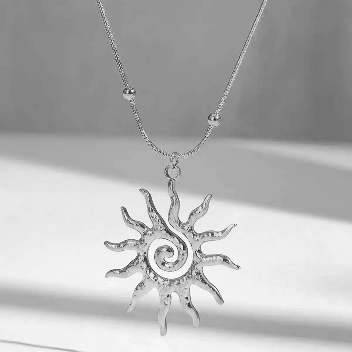 Fashion Vintage Chic Sun Shaped Pendant Necklace Stainless Steel Earrings Statement Fashion Jewlery Accessories