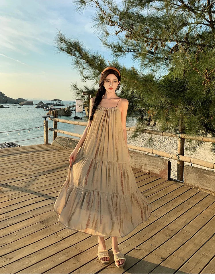 Summer Breeze New Style Folded Hem Strap Dress French Vacation Cool Neck Hanging Skirt Long A-Line Gown round Neck Sleeveless