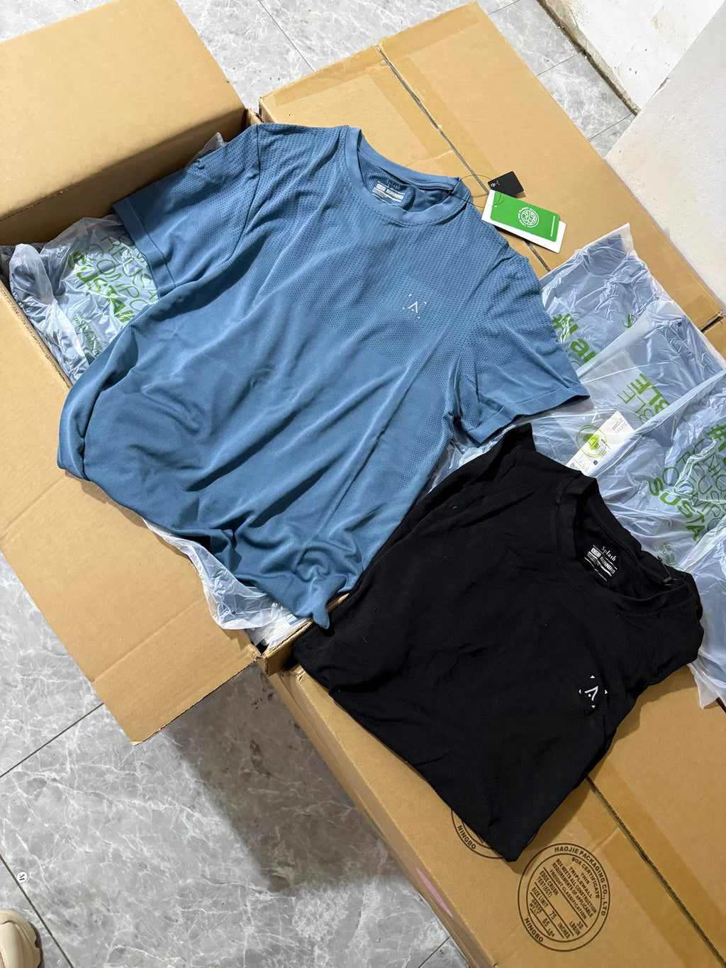 Outdoor Sports Men's T-Shirt Quick Dry Anti-Sweat Reflective Laser Perforated Short Sleeve Ultra Light Breathable Comfortable
