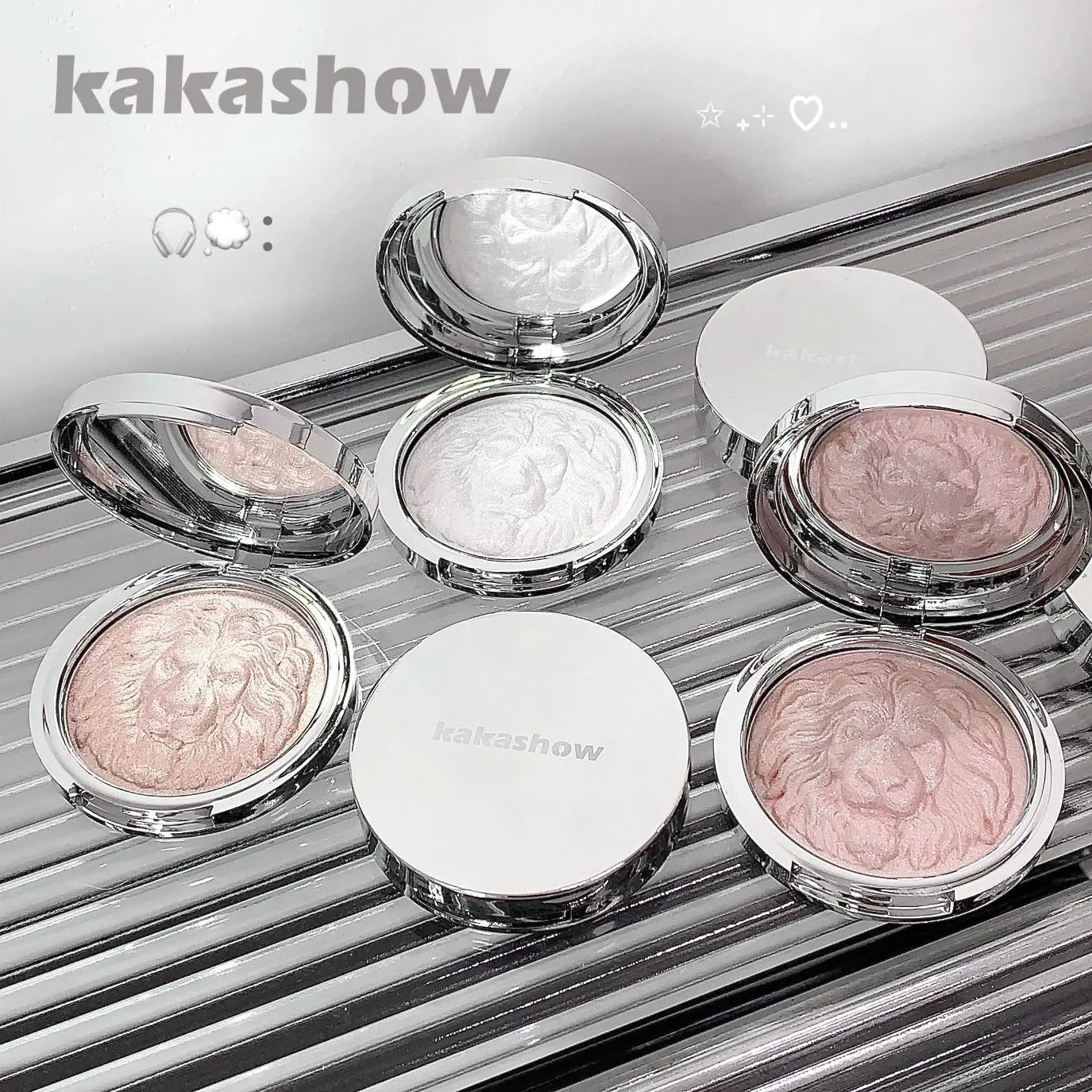 Three-Color Lion Shiny Highlight Soft And Delicate Powder Clear Pearlescent Glitter High Gloss Cream Makeup Pressed Powder