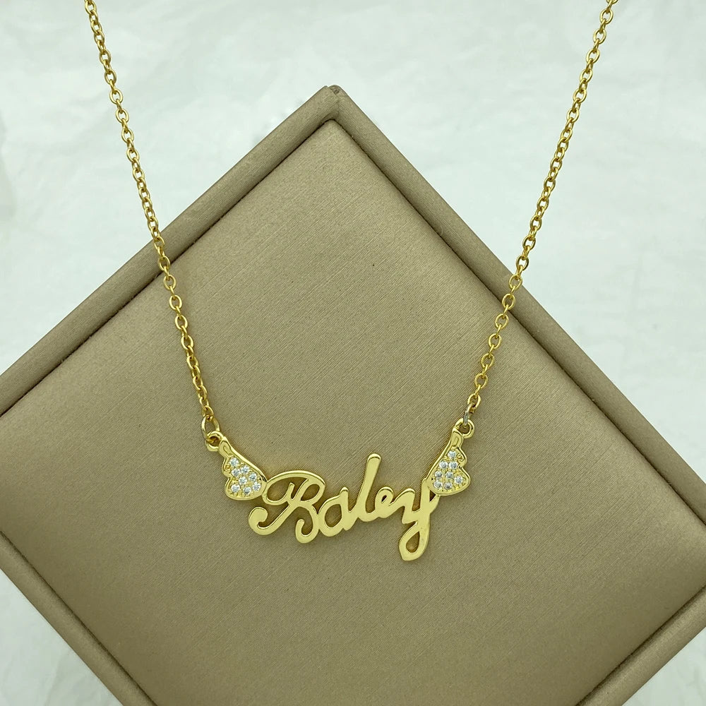 18K Gold Plated Stainless Steel Necklace for Women Copper Pendant Necklace Gold Plated Heart Butterfly Zircon Jewelry