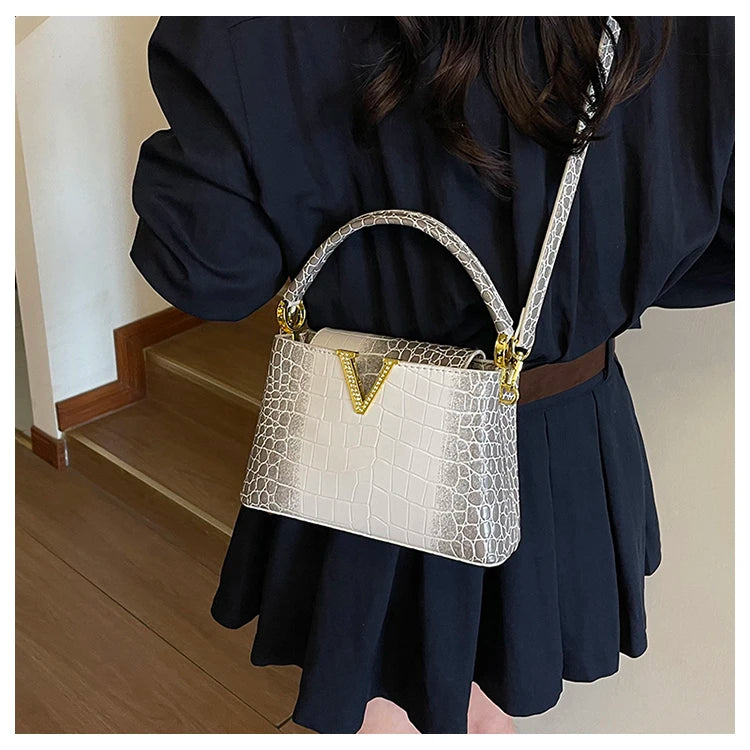 Mom' Bag Luxury Brand Ladies Messenger Bag In Leather - Famous Designer Elegant Tote Bag Popular Classic Design