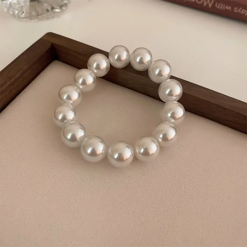 Elegant White Faux Pearl Beaded Bracelet For Women Adjustable Elastic Rope Luxury Jewelry