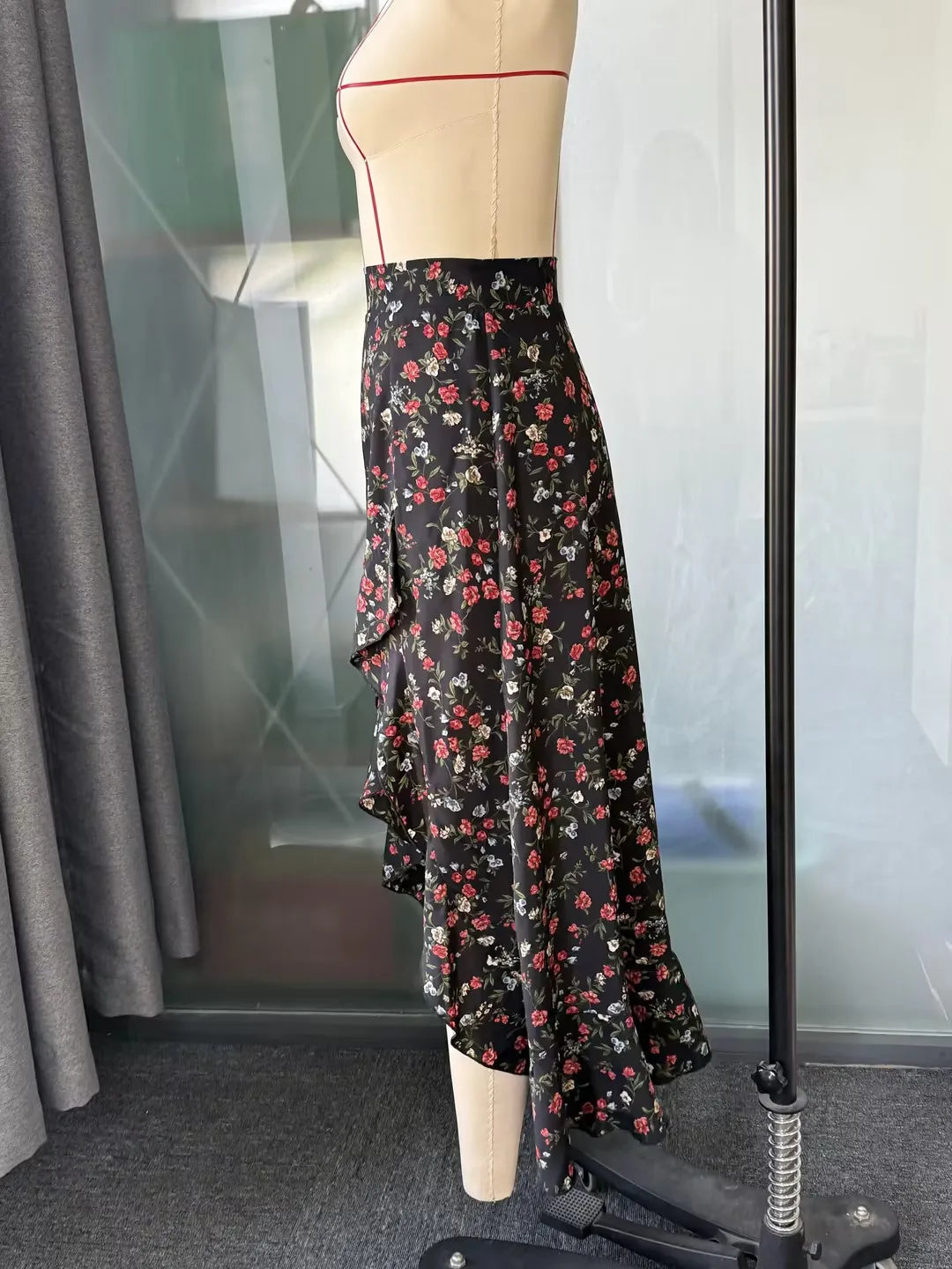 Ladies Floral High Waist Asymmetrical Hem Mid-Length Split Skirt Casual Holiday Fashion Spring Summer Polyester Fabric Elegan...