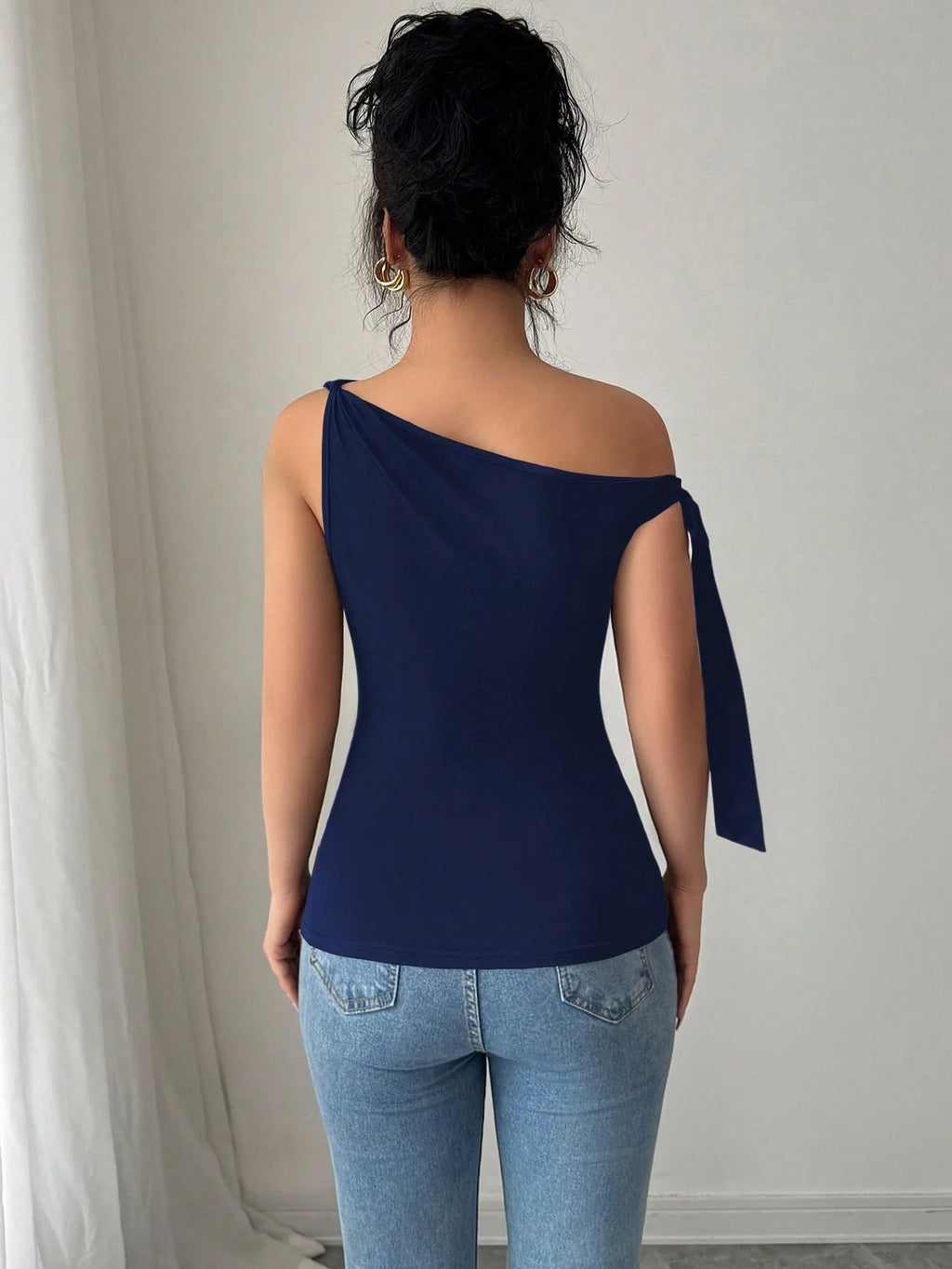New Women's Elegant Commuter Solid Color Slash Shoulder Kink Lace-Up Slim T-Shirt