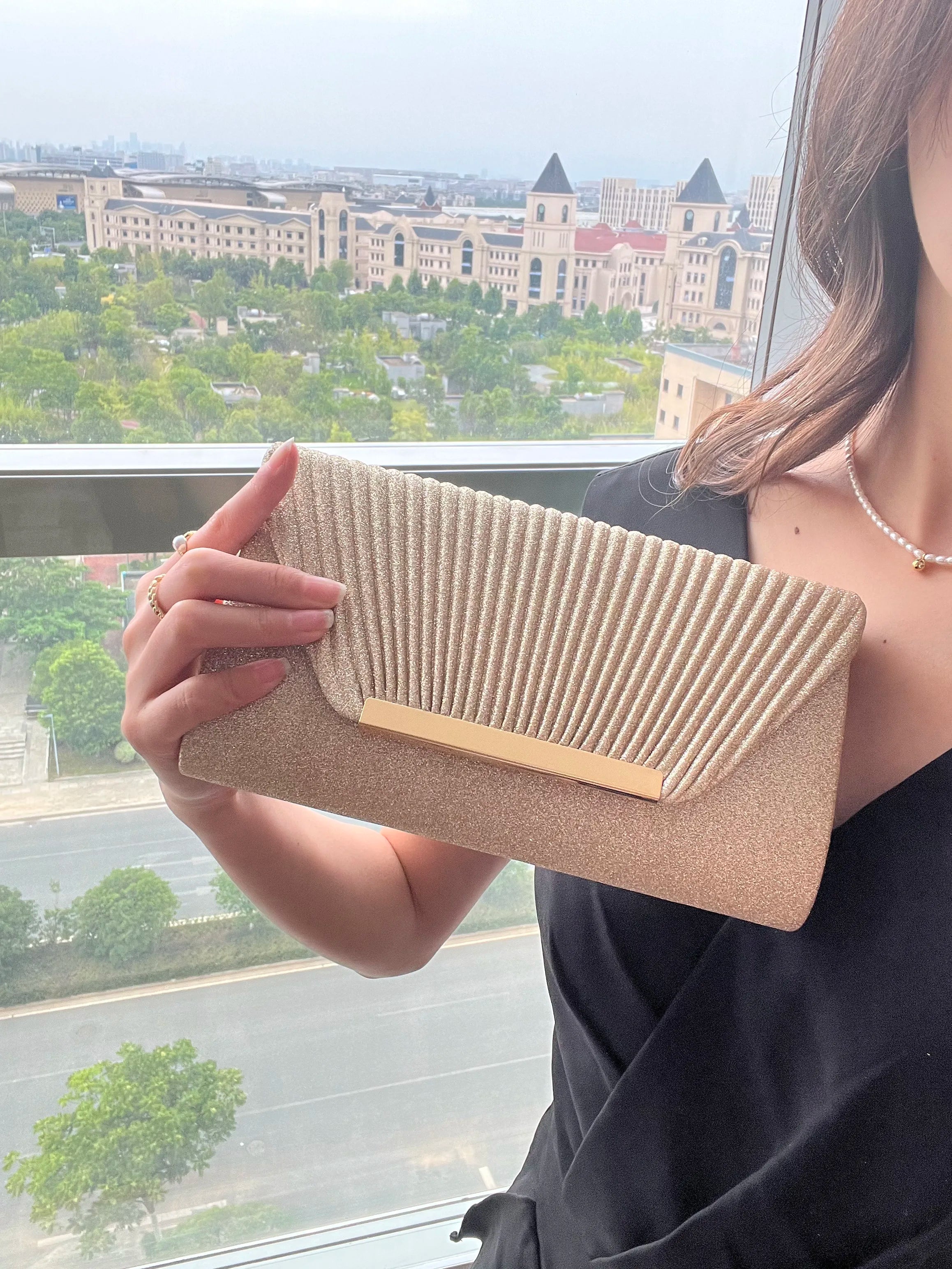 Fashion Elegant Clutch Bag New 2026 Hot Selling Chain Dinner Bag Bride Bridesmaid Lady Handbag Factory Outlet