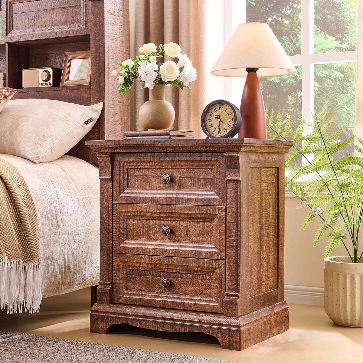 26" Tall Nightstand With Charging Station, 23.6"W End Table W/Roman Column, Customized