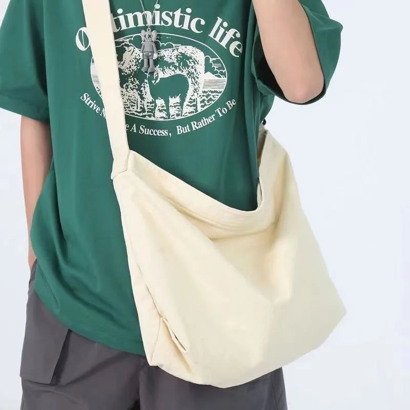 2026 Spring New Season Japanese Style Messenger Bag Made of Canvas Free Shipping Thickened Sturdy Retro Men Bag