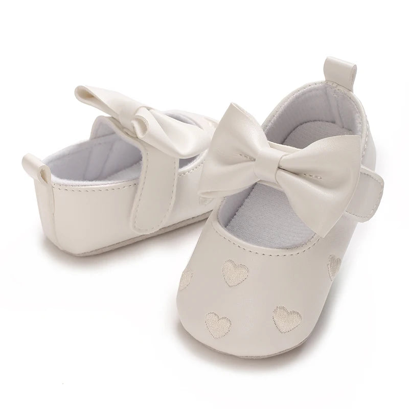 Baby Girl Classic Dress Shoes 0-18M Cute Bow Knot Heart First Walkers Soft Sole Comfortable Newborn Infant