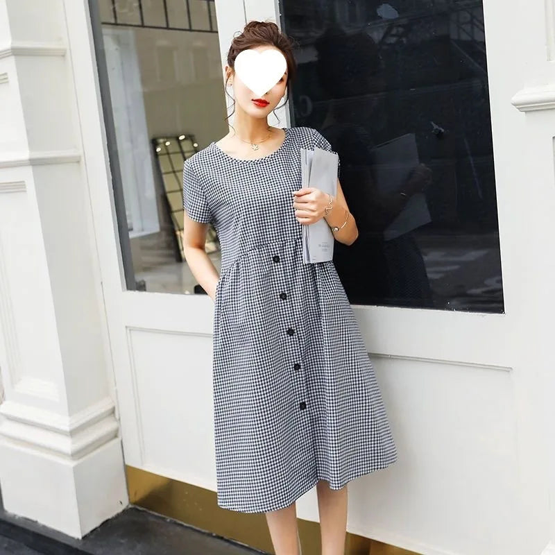 Black And White Plaid Summer Shirt Dress Women's Mid-Length Casual Outerwear Large Size Slimming Dress Artistic Retro Style
