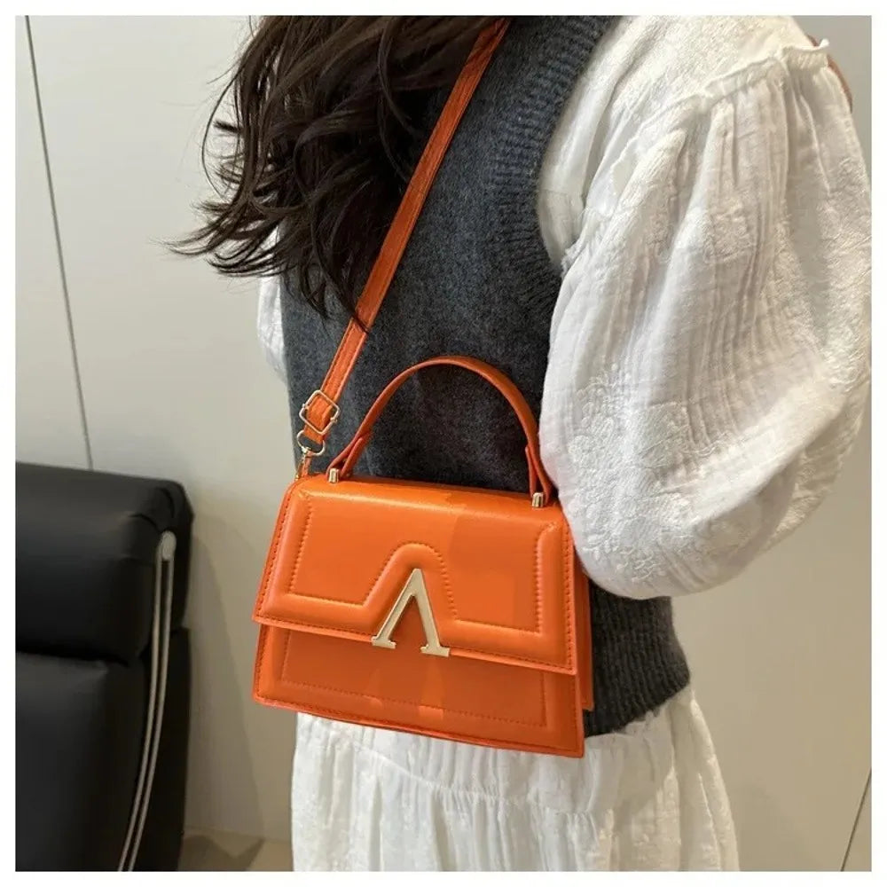 Casual Retro Shoulder Bag Candy Color Large Capacity Crossbody Bag PU Material Street Trend Ladies Handbag