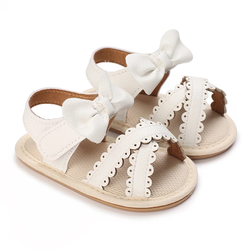 Summer fashion new sandals for babies, comfortable and breathable walking shoes suitable for 0-18 months old