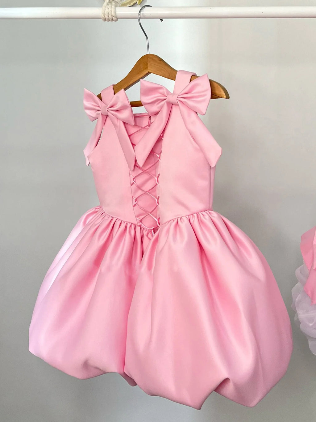HETISO Girls Elegant Satin Vintage Dresses Cute Solid Pink Sky Blue Flower Kids Birthday Holiday Wedding Party Ball Gown