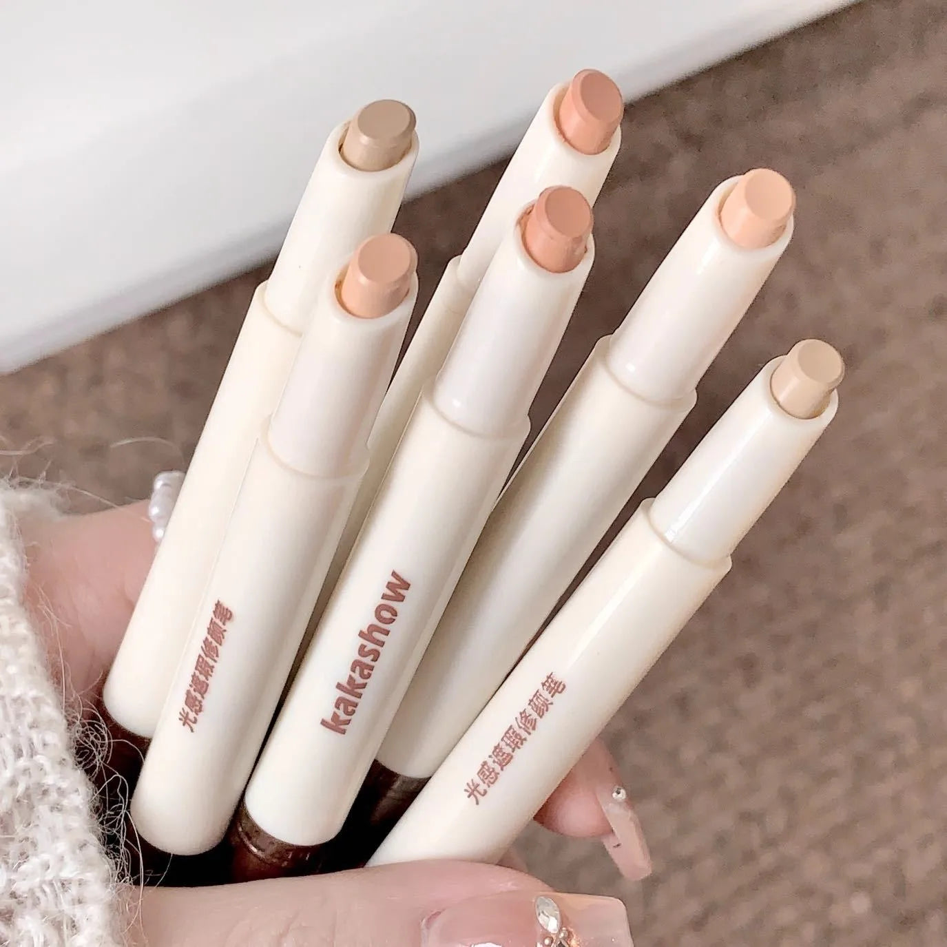 Face Concealer Pen Long Lasting Cover Dark Circles Corrector Contour Concealers Stick High Gloss Brighten Face Cosmetic Makeup