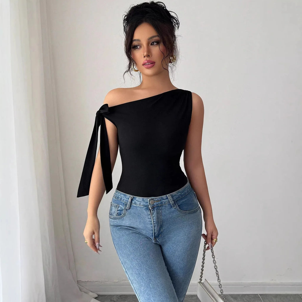 New Women's Elegant Commuter Solid Color Slash Shoulder Kink Lace-Up Slim T-Shirt
