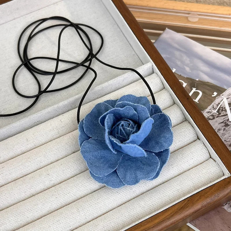 Trend Choker Flower Rose Pendant Collarbone Chain Women Jeans Cloth Necklace Temperament Adjustable Wax Rope Y2K Denim Necklace