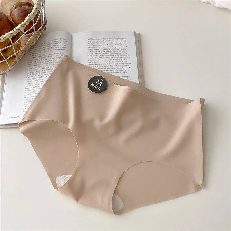 4PCS Seamless Mulberry Silk Underwear Ultral Thin Women's Panties Sexy High Elastic Invisible Briefs Soft Underpants Lingerie
