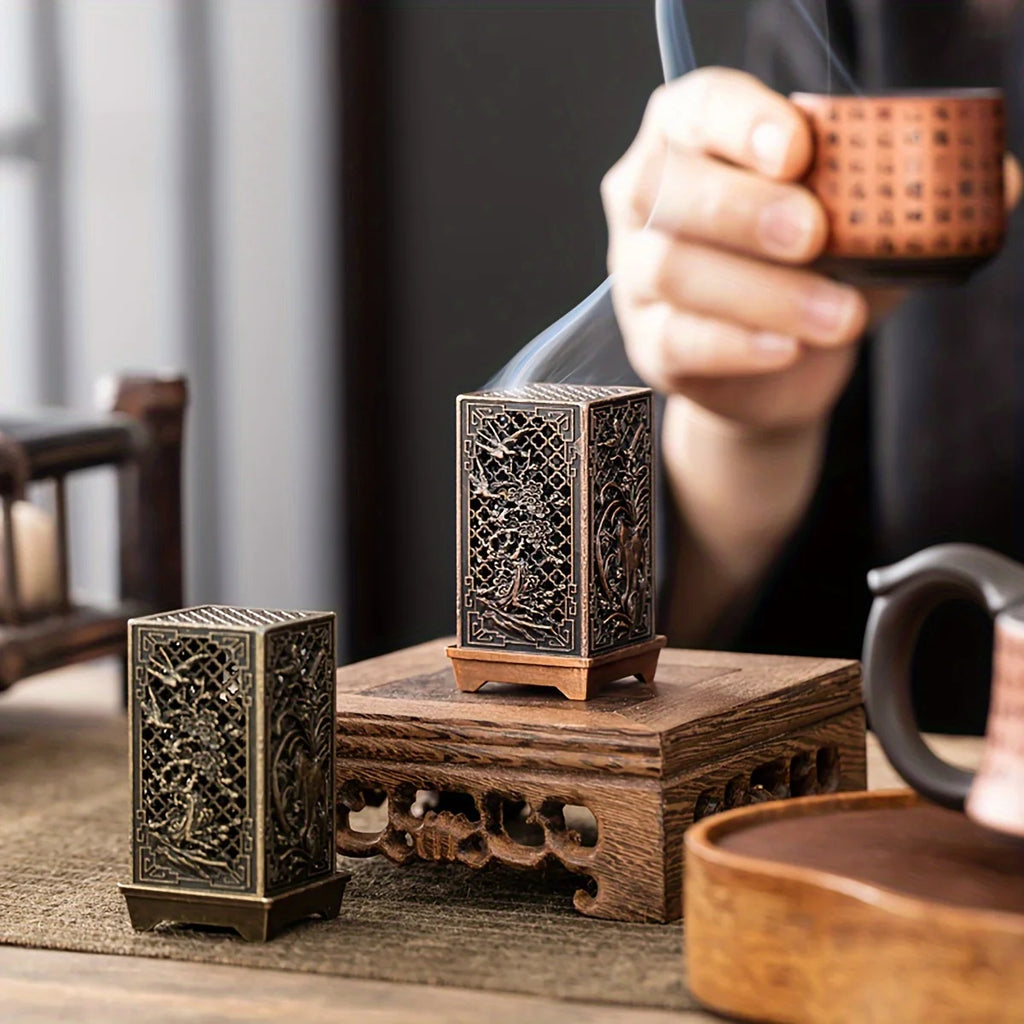 Elegant Chinese-Style Aromatherapy Candlestick | Metal Square Burner
