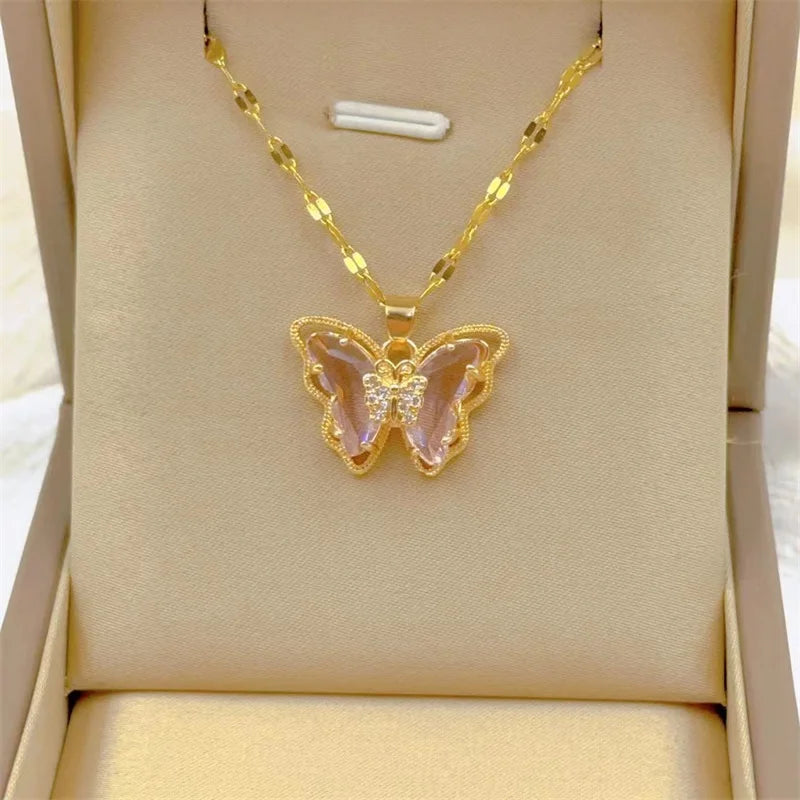 Fashionable European and American Micro-inlaid Cute Butterfly Necklace Classic Retro Light Luxury Stainless Steel Clavicle Chain
