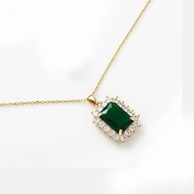 Stainless Steel Enamel Pendant Necklace Women's Fashion Green Leaf Flower Design Non-fading High-End Sensation Jewelry