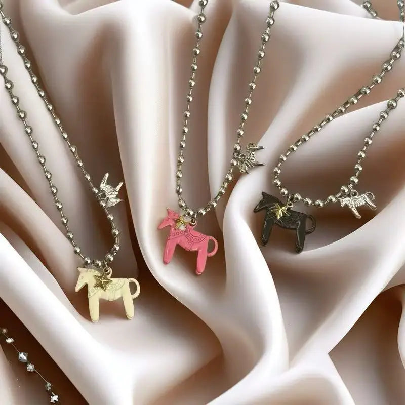 Lats White Black Green Blue Pink Color Enamel Colt Horse Pendant Necklaces For Women'S Silver Plated Alloy Beads Chain Chokers