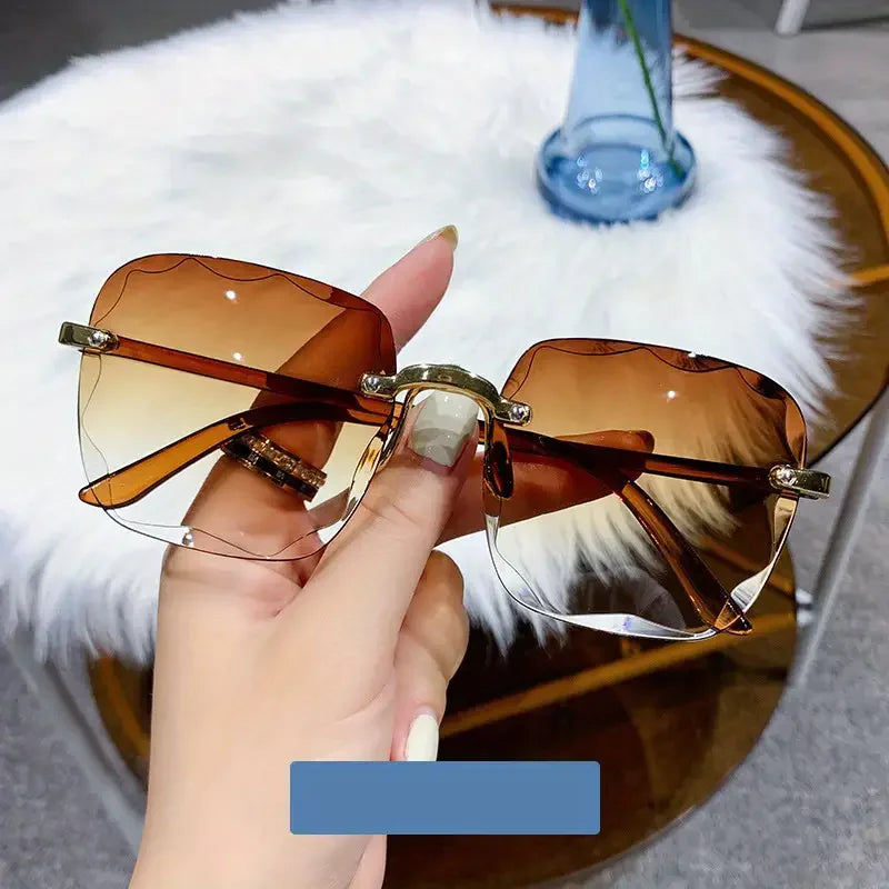 Square Rimless Sunglasses Women Luxury Brand Designer Summer Glasses Fashion Sun glasses For Men UV400 Shades Oculos