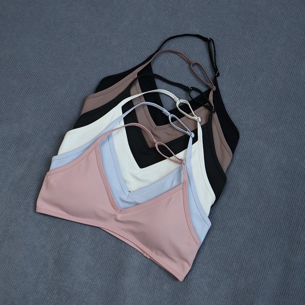 Women's Summer Halter Neck Padded Sports Yoga Bra Shock Absorption Support Backless Crop Top for Outdoor Running And Gym