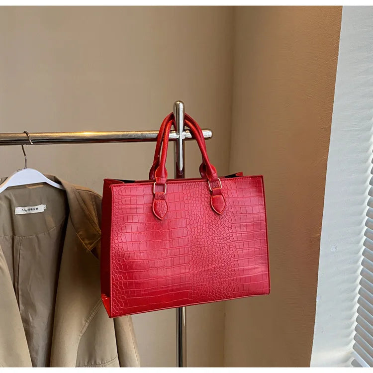 Spring 2025 Large Capacity Fashionable Handbag Casual Commuting Trendy Crocodile Pattern Tote Bag Street Style PU Material