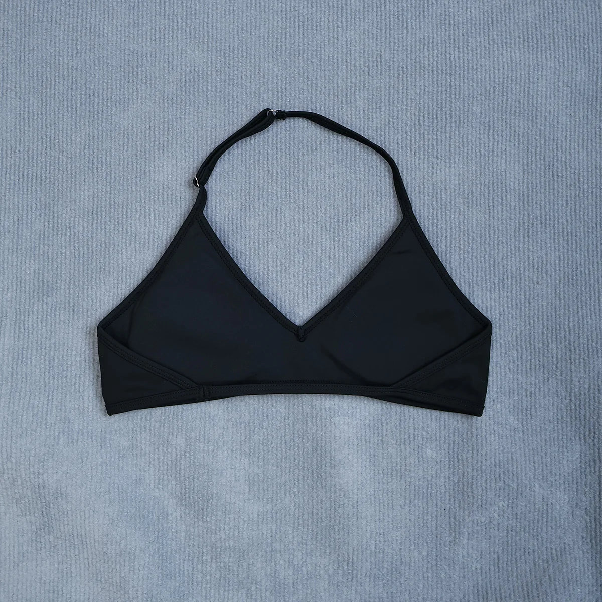 Women's Summer Halter Neck Padded Sports Yoga Bra Shock Absorption Support Backless Crop Top for Outdoor Running And Gym