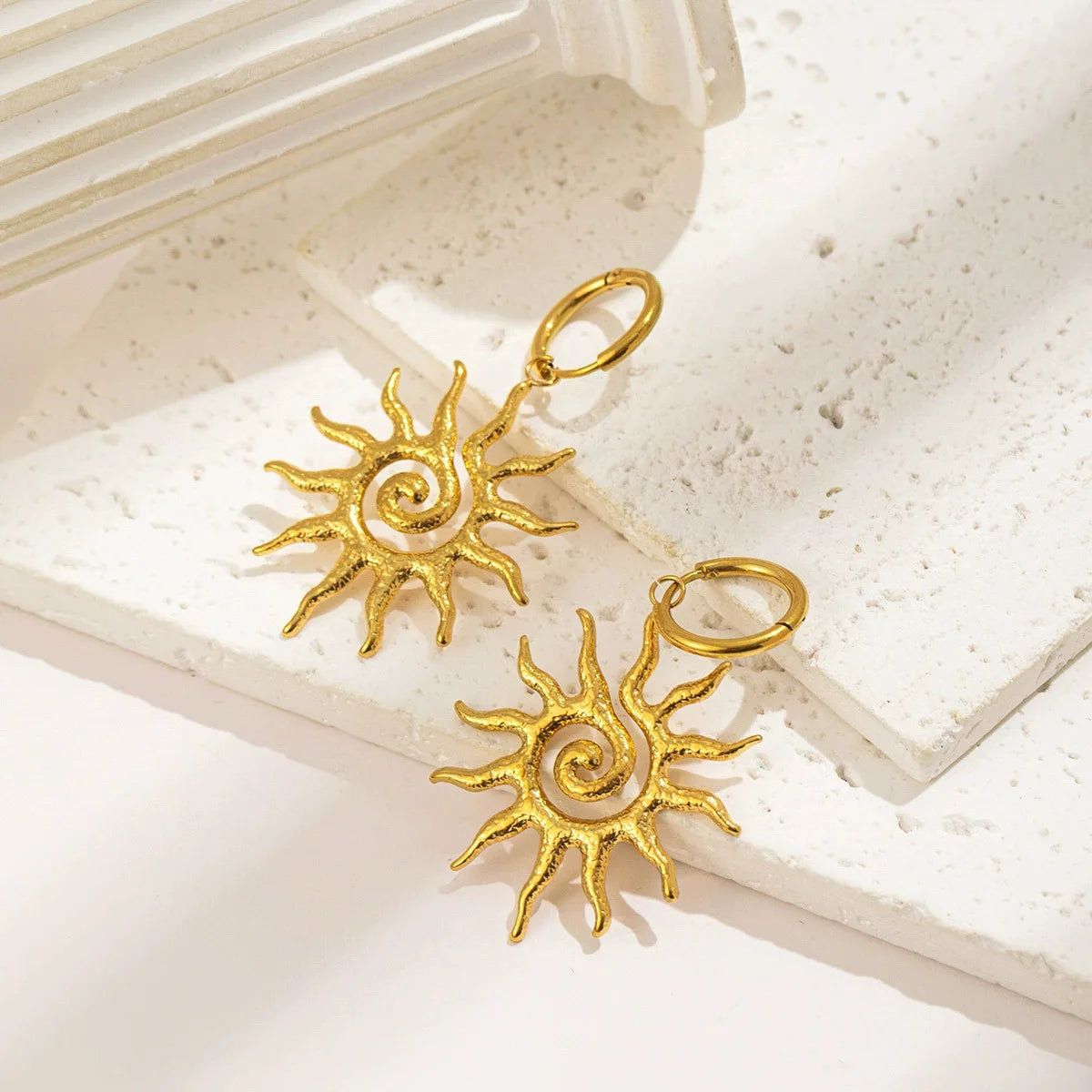 Fashion Vintage Chic Sun Shaped Pendant Necklace Stainless Steel Earrings Statement Fashion Jewlery Accessories