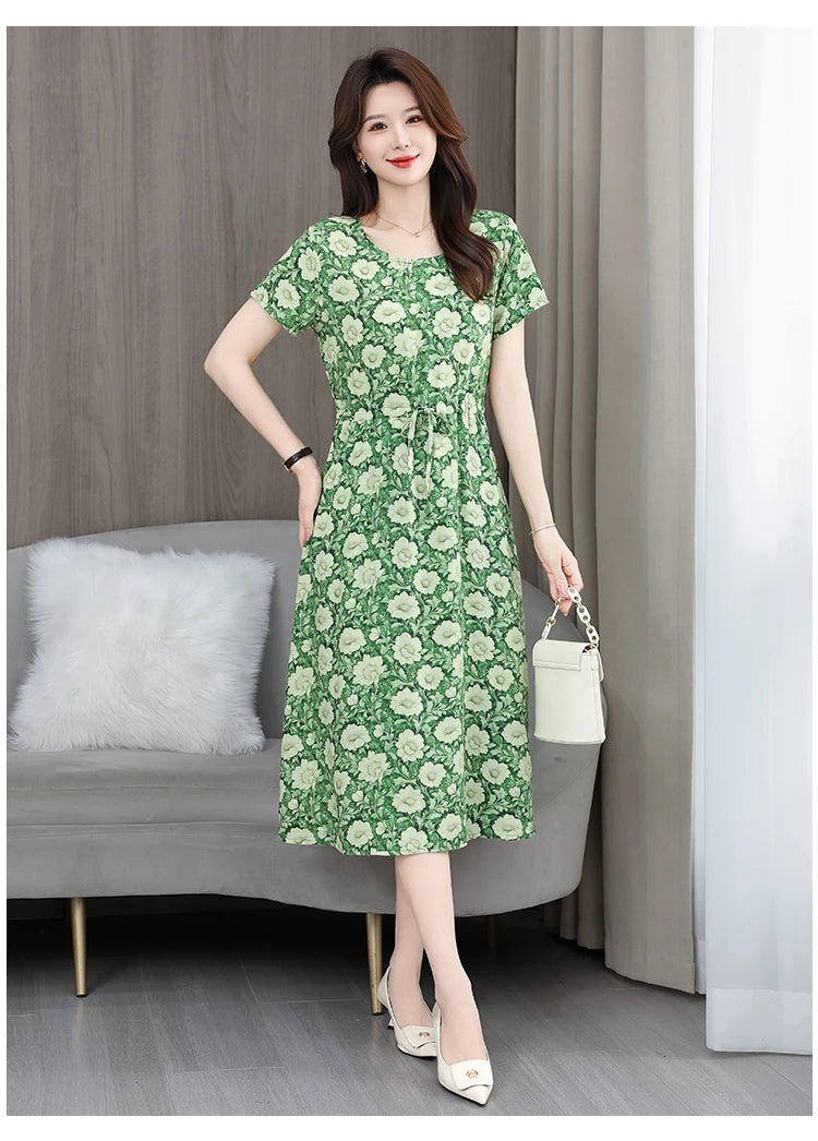 New Elegant Floral Dress  Bohemian plus Size Women Summer Short Sleeve Clothing with Large Hem for Casual Occasions