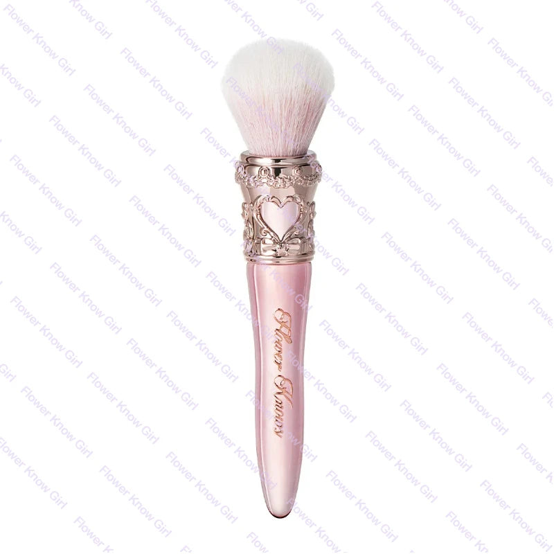 Flower Knows The Sweetie Bear Rounded Blush Brush Loose Powder Makeup Brushes