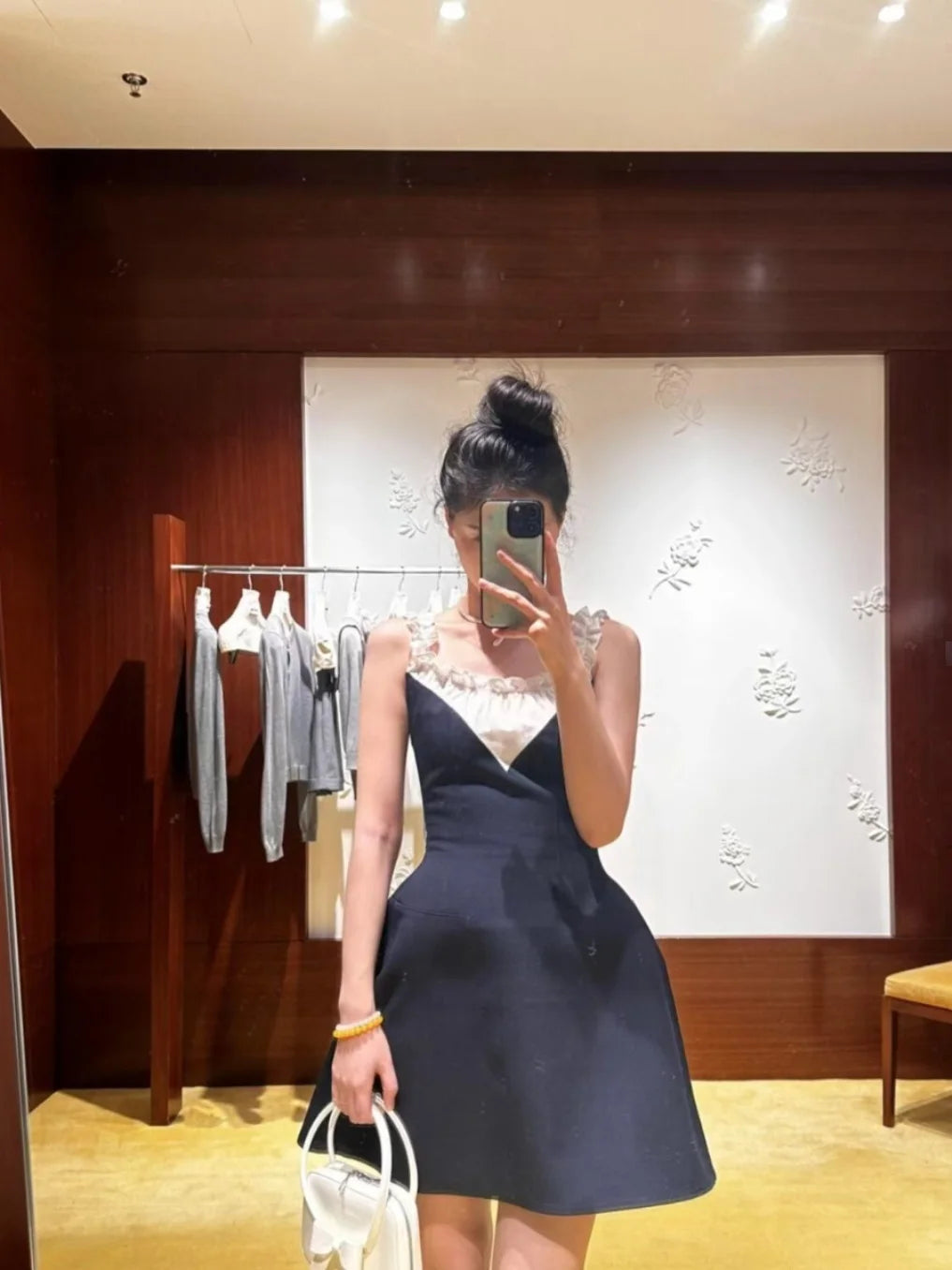 Sweet And Elegant Floral Trim Collar Dress Versatile Splicing Style Casual A-Line Skirt Suitable for All Seasons Shanghai Origin
