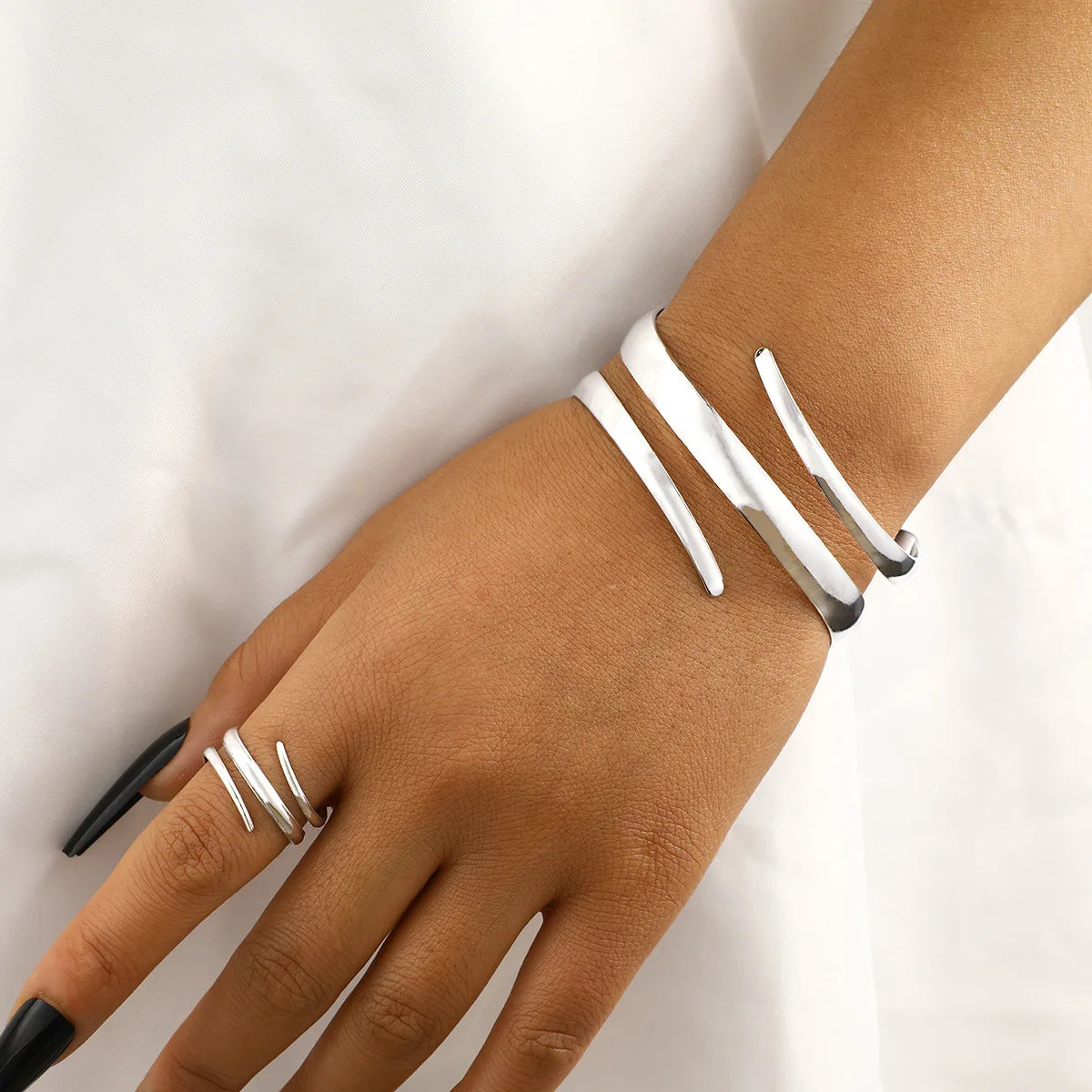 Geometric Line Bracelet And Ring Set For Women Gold Tone Thick European Style Jewelry Collection