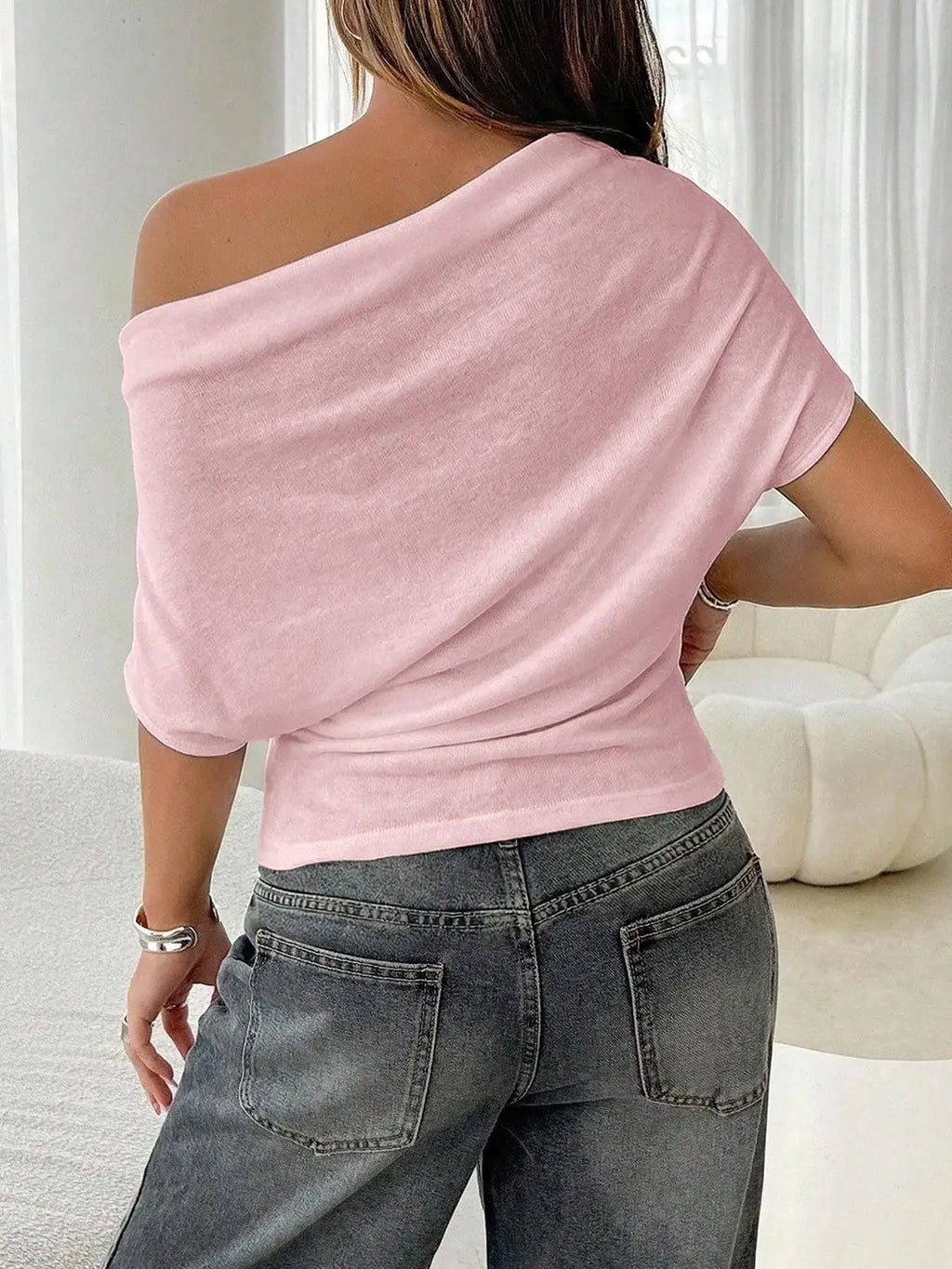 Women's Fashion Sexy Hot Girl One Shoulder T-Shirt 2026 Summer New Slim Bat Sleeve Solid Color Versatile Top T-Shirt Female
