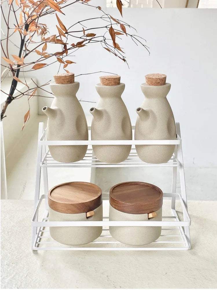 Ceramic Seasoning Jar Retro Japanese Style Home Kitchen Salt Chili Sugar Jar Oil Pot Wooden Lid Spice Kitchen Utensils Modern