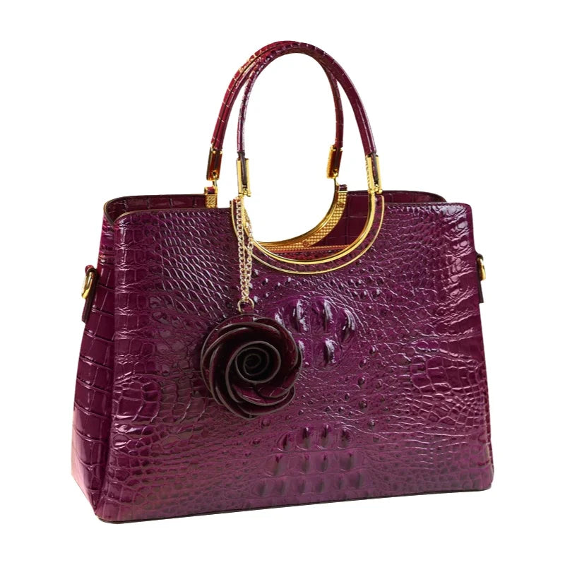 Elegant Leather Crocodile Pattern Wedding Handbag for Women Suitable for Bridal Events And Cheongsam Outfits European Vintage...