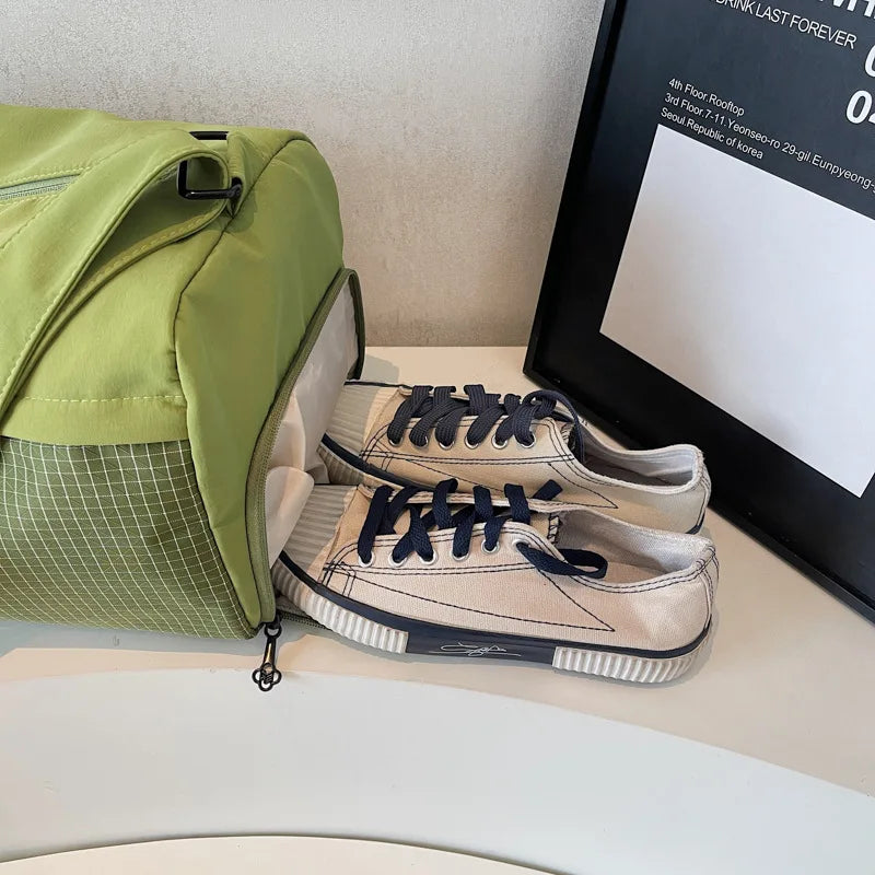 Large Capacity Travel Tote Bags for Women Solid Color Shoulder Messenger Bag Sports Yoga Satchels Fashion Woman Handbag