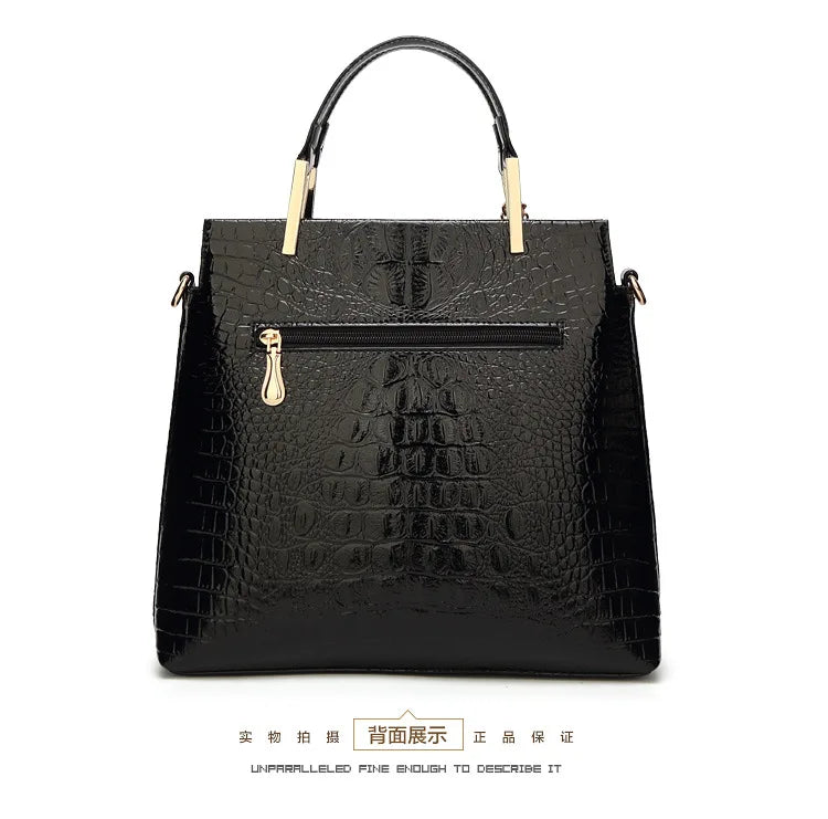 2025 New Patent Leather Women's Bag Striped Handbag Women's Crossbody Shoulder Bag Shell Bag Large Capacity Outdoor Travel