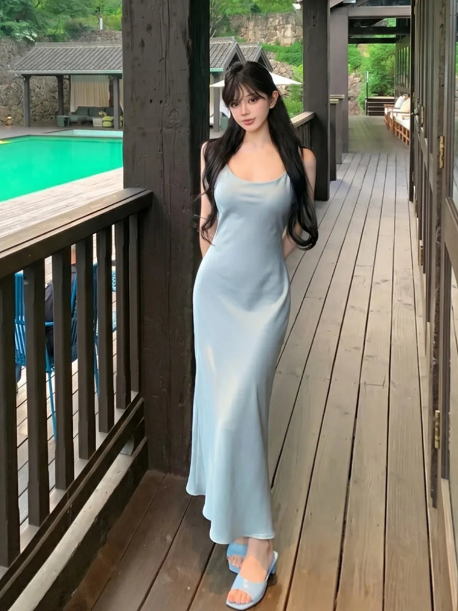 Sexy Retro V-Neck Strap Dress Women's Slim Fit Long Skirt High Waist Summer Design Sensation Lady Style Comfortable Breathable