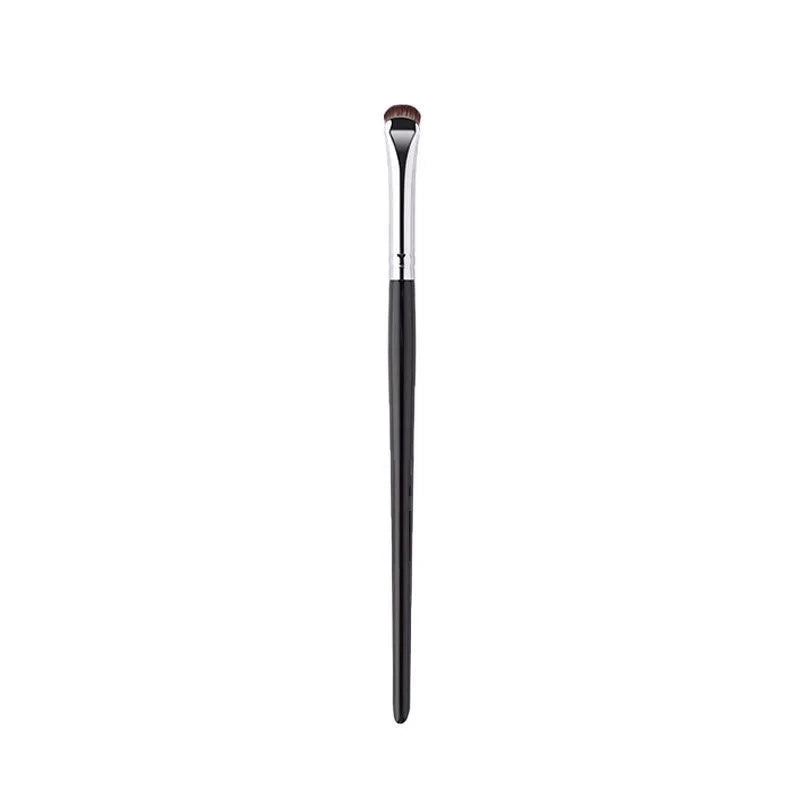 Pincel Curvo Para Delineador Para Una Aplicación Precisa De Smudge Y Herramientas Suaves Para Maquillaje De Ojos Para Detalles U Ojos Ahumados