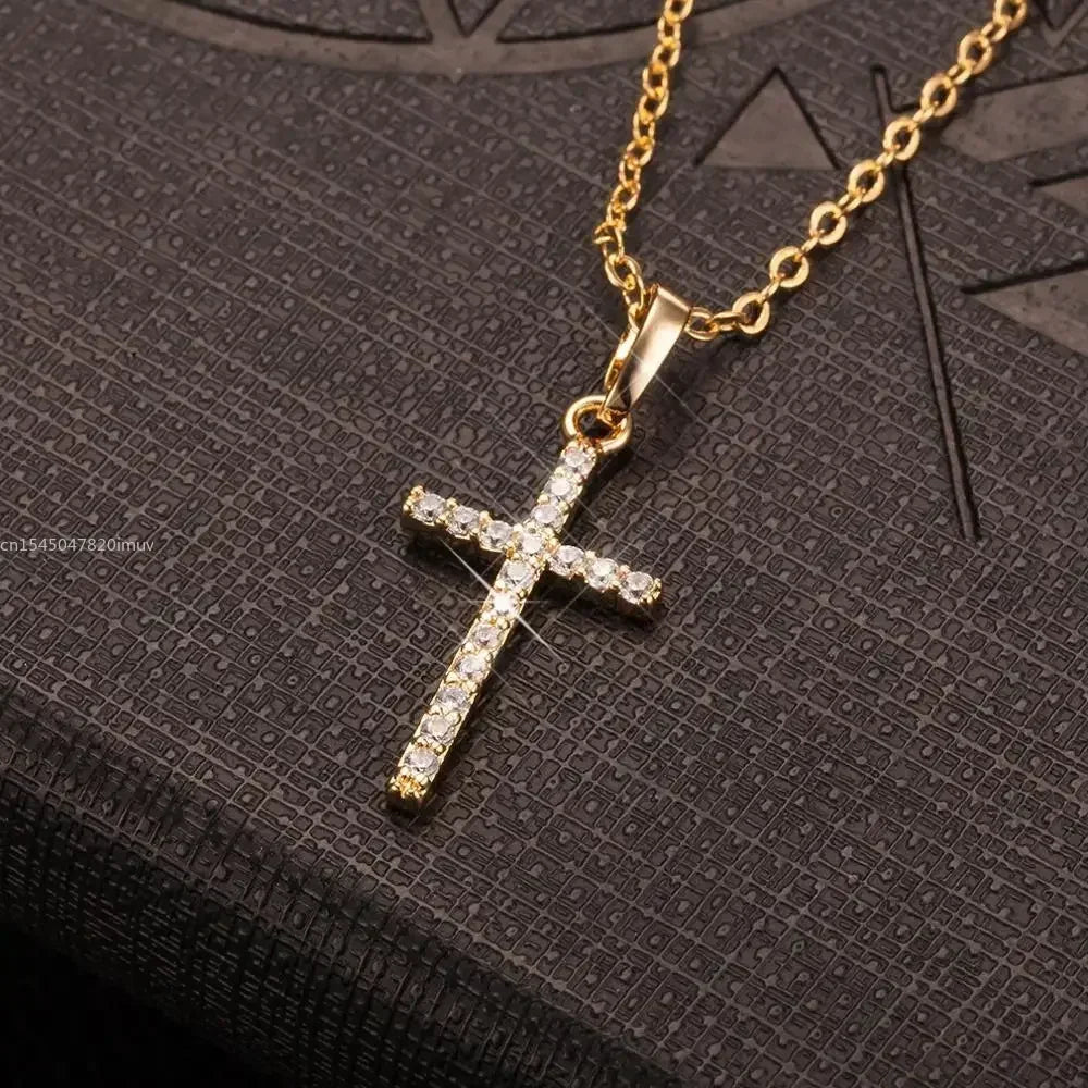 Luxury Zircon Cross Pendants Necklace Fashion Light Silver Color For Men Women'S Jewelry Chain Accessory