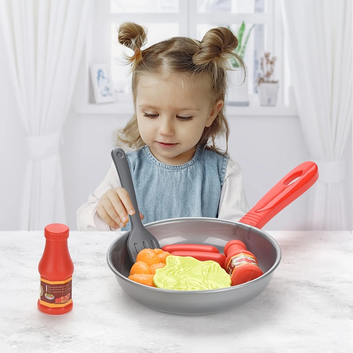 8-Piece Children's Kitchen Toy Food and Cookware Pretend Play Set