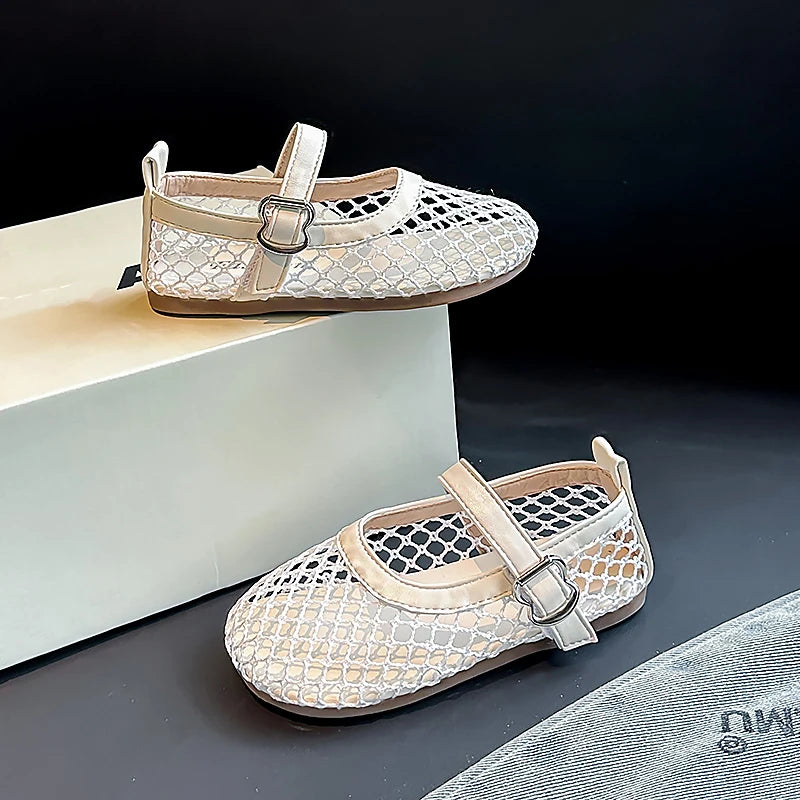 Children's Perforated Mesh Slip-on Shoes New Beige Breathable Boys' Girls' Leather Shoes Pink Soft Anti-slip Kids Baby Sandals