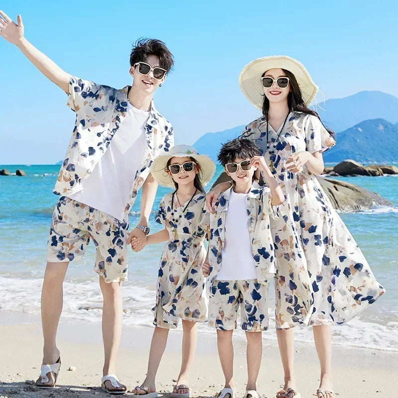 2025 Mom and Daughter Short Sleeve Dress Holiday Summer Family Vacation Look Clothes Dad and Son Shirts Two Piece Outfits Sets