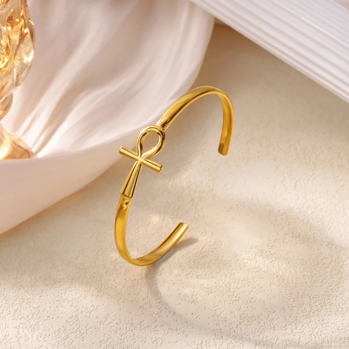 Stainless Steel Wide Bangles For Women'S Luxury Gold Color Chunky Flower Cuff Bangle Bracelet Femme Vintage Wedding Jewelry Gifts