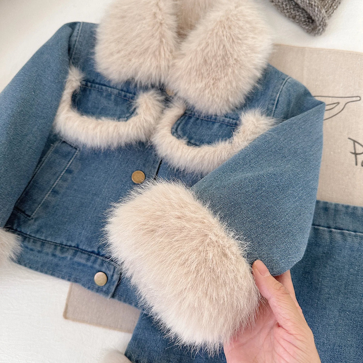 Children's Sets Girls' Fleece-Lined Denim Set Korean Winter Jacket & Skirt 2-Piece Thickened Outfit for Toddlers