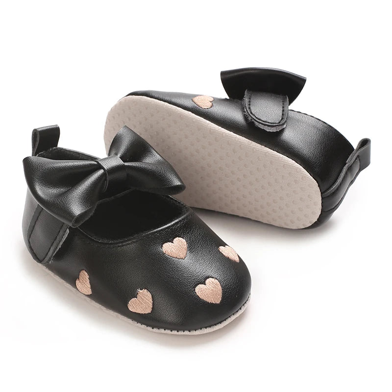 Baby Girl Classic Dress Shoes 0-18M Cute Bow Knot Heart First Walkers Soft Sole Comfortable Newborn Infant